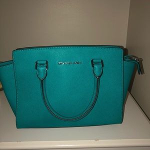 Micheal Kors Selma